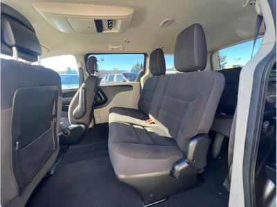2017 Dodge Grand Caravan Passenger SE Minivan 4D
