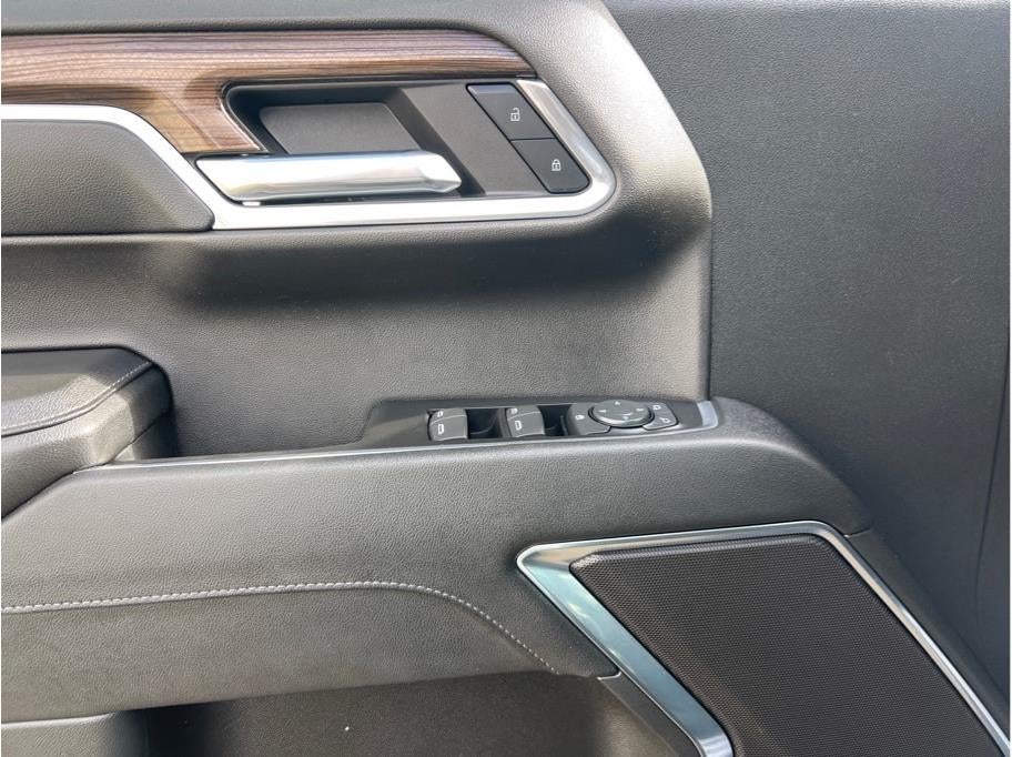 2024 Chevrolet Silverado 1500 Crew Cab RST Pickup 4D 5 3/4 ft