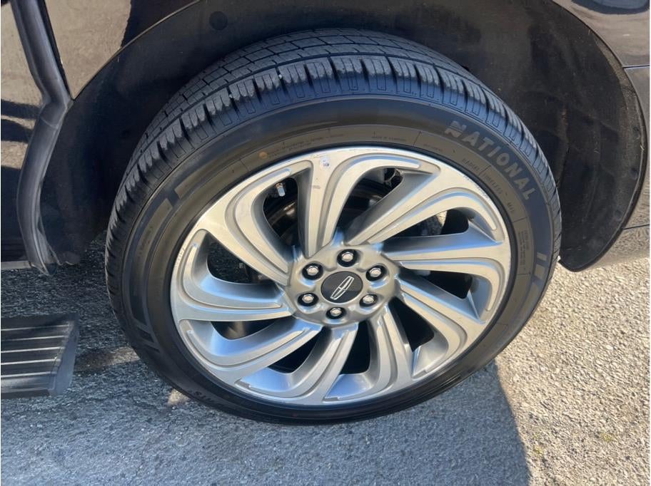 2024 Lincoln Navigator L Premier Sport Utility 4D