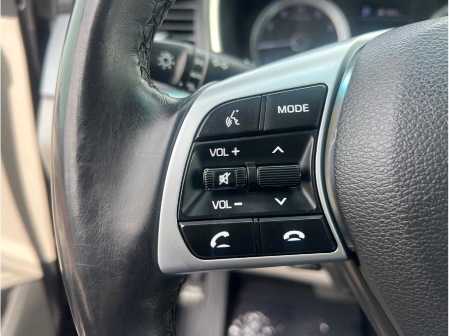2019 Hyundai Sonata SEL Sedan 4D