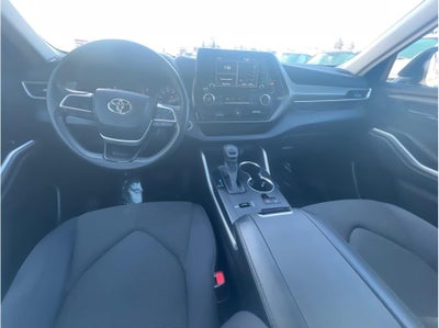 2022 Toyota Highlander L Sport Utility 4D