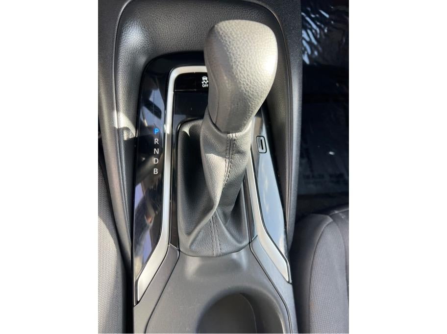 2024 Toyota Corolla LE Sedan 4D