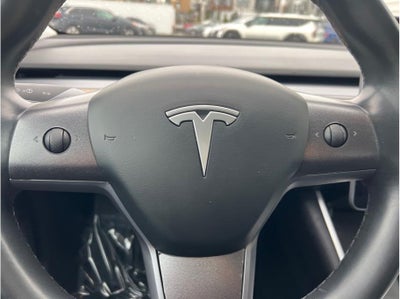 2018 Tesla Model 3 Long Range Sedan 4D
