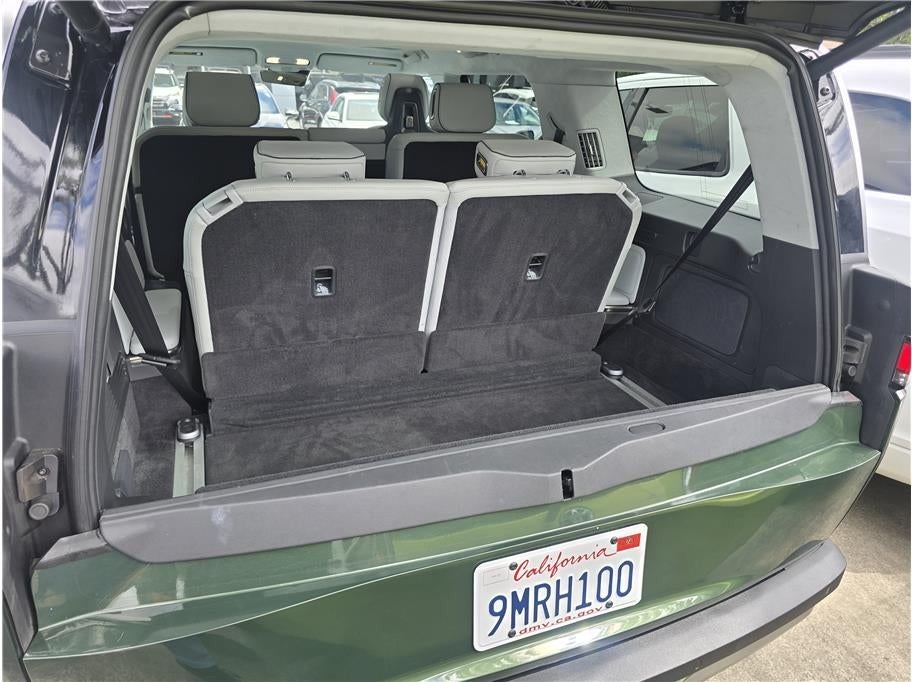 2024 Rivian R1S Quad Large Sport Utility 4D