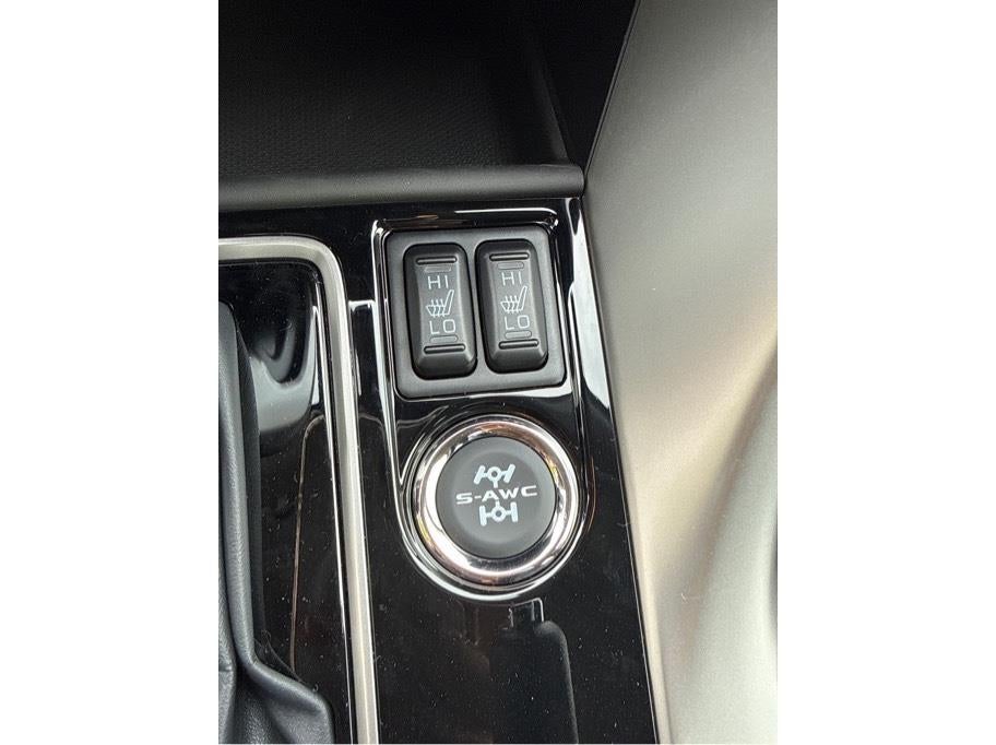 2026 Mitsubishi Eclipse Cross LE