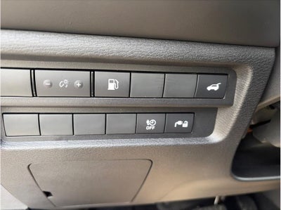 2025 Mitsubishi Outlander PHEV SE