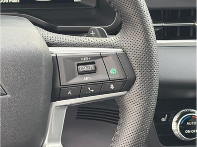 2025 Mitsubishi Outlander PHEV SE