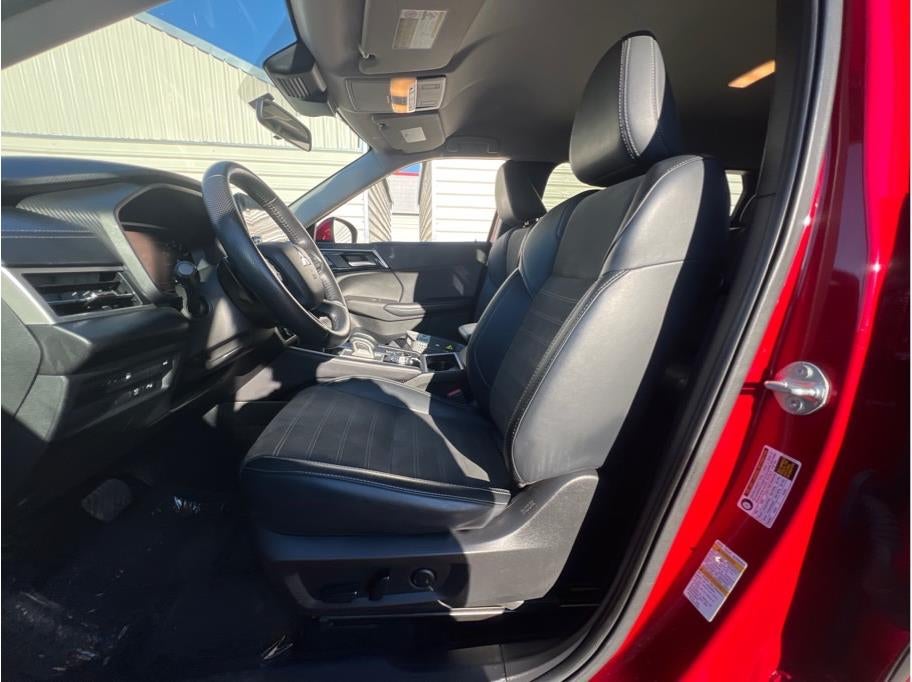 2024 Mitsubishi Outlander PHEV SE Sport Utility 4D