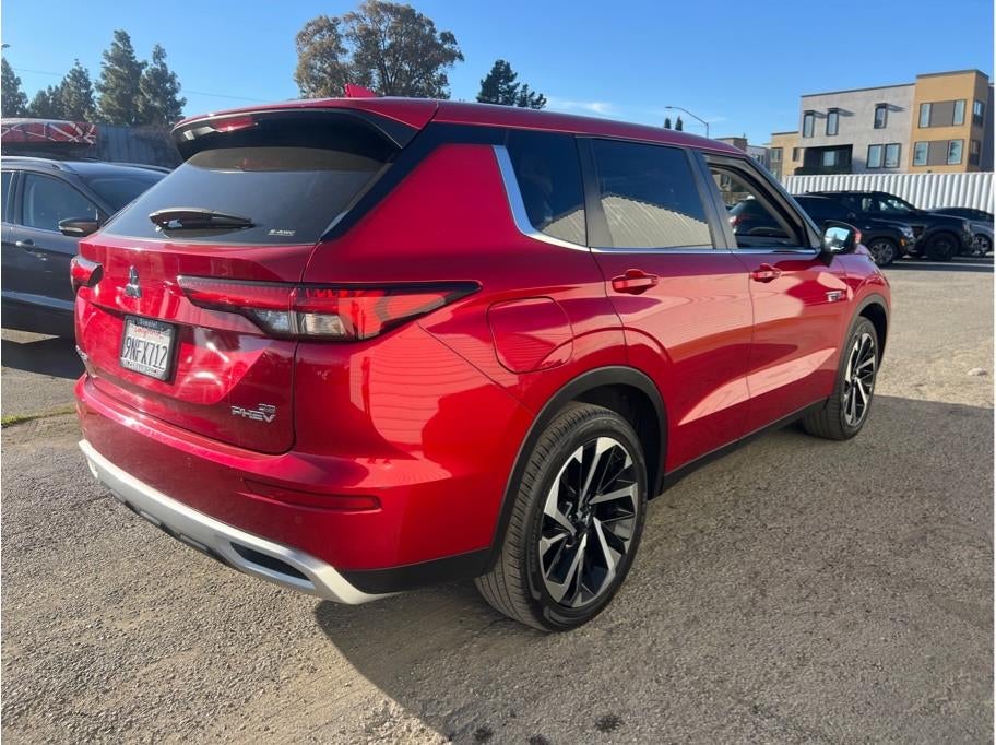 2024 Mitsubishi Outlander PHEV SE Sport Utility 4D