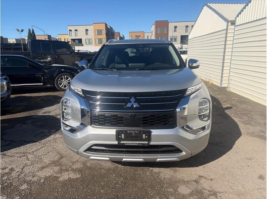 2025 Mitsubishi Outlander PHEV SEL