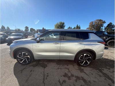 2025 Mitsubishi Outlander PHEV SEL