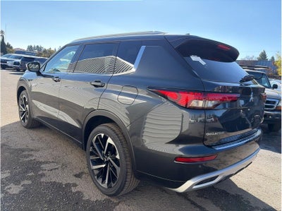 2025 Mitsubishi Outlander PHEV SEL