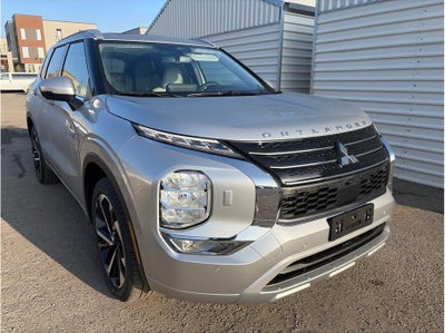 2025 Mitsubishi Outlander PHEV SEL