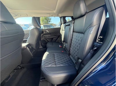 2025 Mitsubishi Outlander PHEV SEL