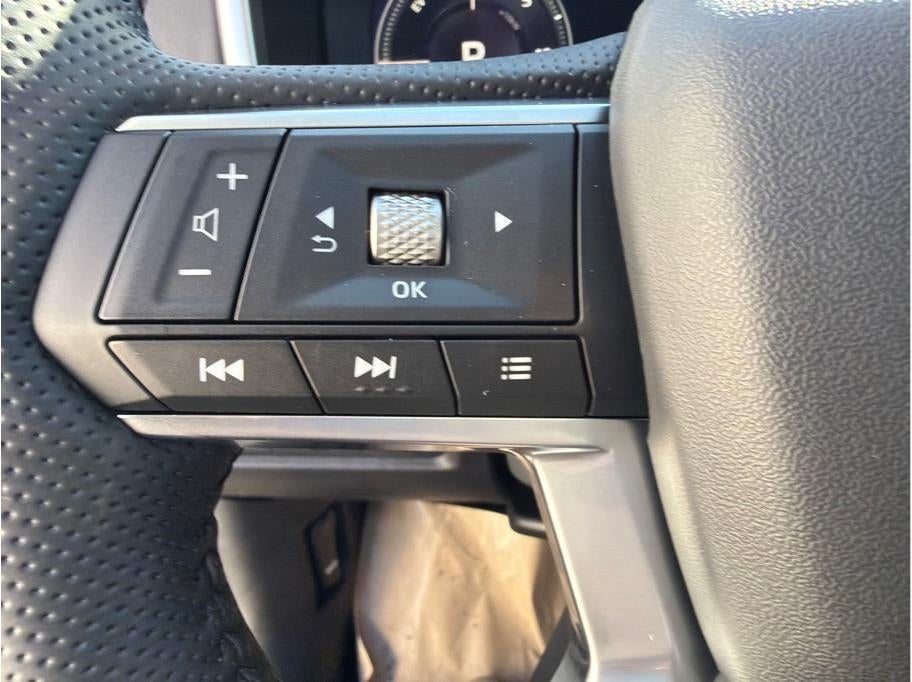 2025 Mitsubishi Outlander PHEV SEL