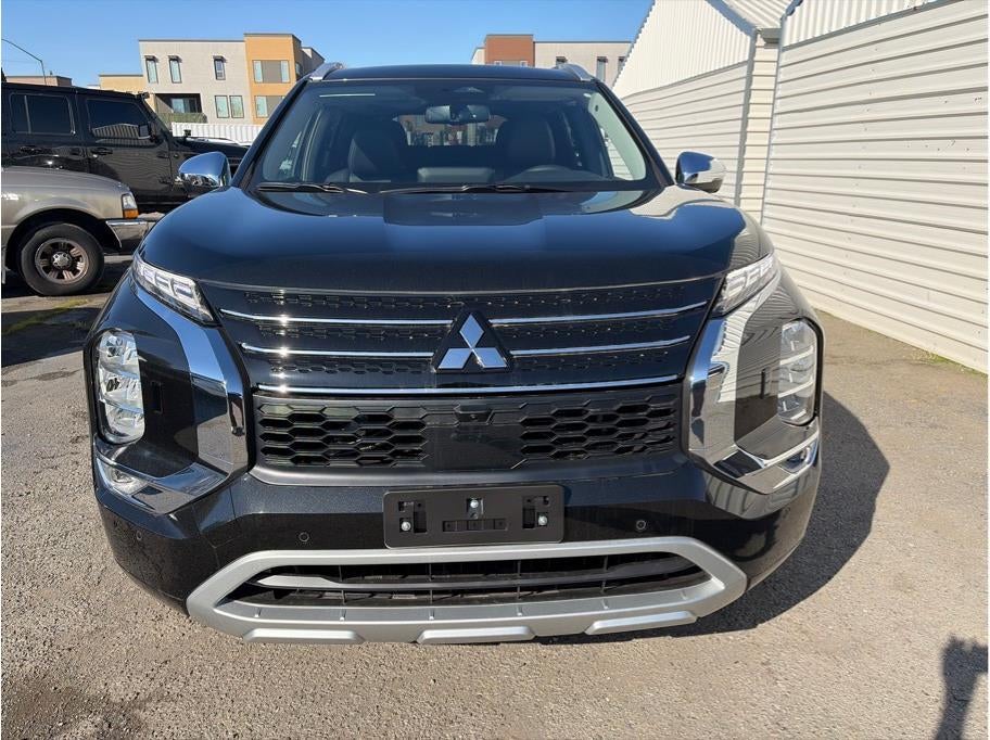 2025 Mitsubishi Outlander PHEV SEL
