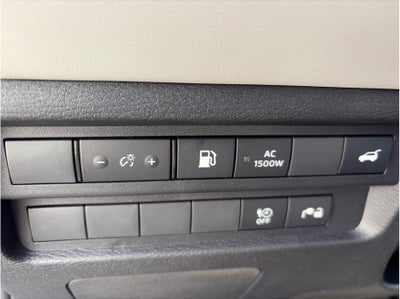 2025 Mitsubishi Outlander PHEV SEL