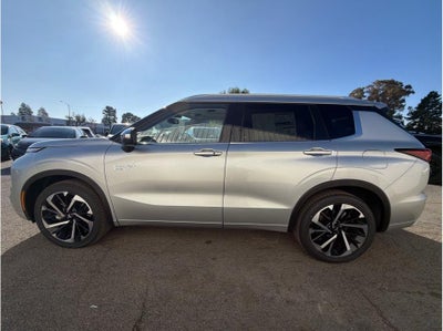 2025 Mitsubishi Outlander PHEV SEL