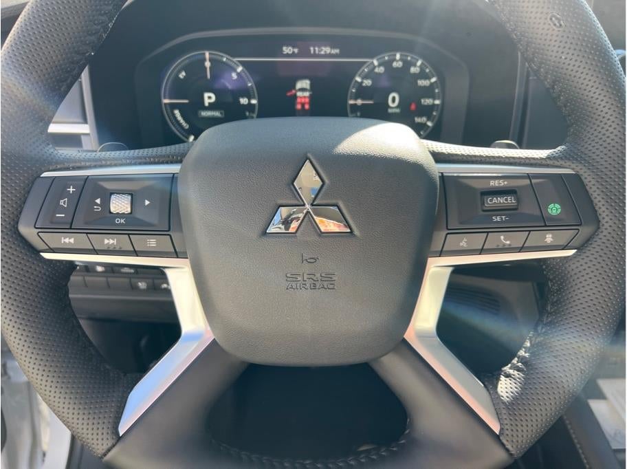 2025 Mitsubishi Outlander PHEV SEL