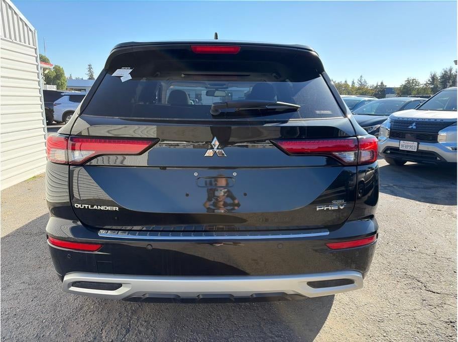 2025 Mitsubishi Outlander PHEV SEL