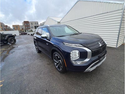 2025 Mitsubishi Outlander PHEV SEL