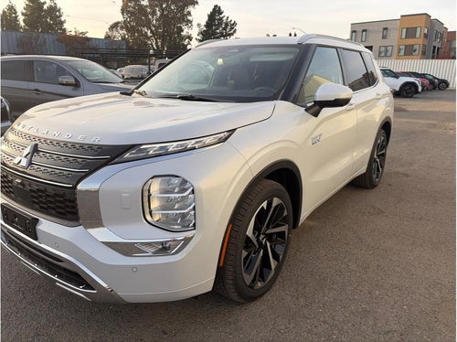 2025 Mitsubishi Outlander PHEV SEL