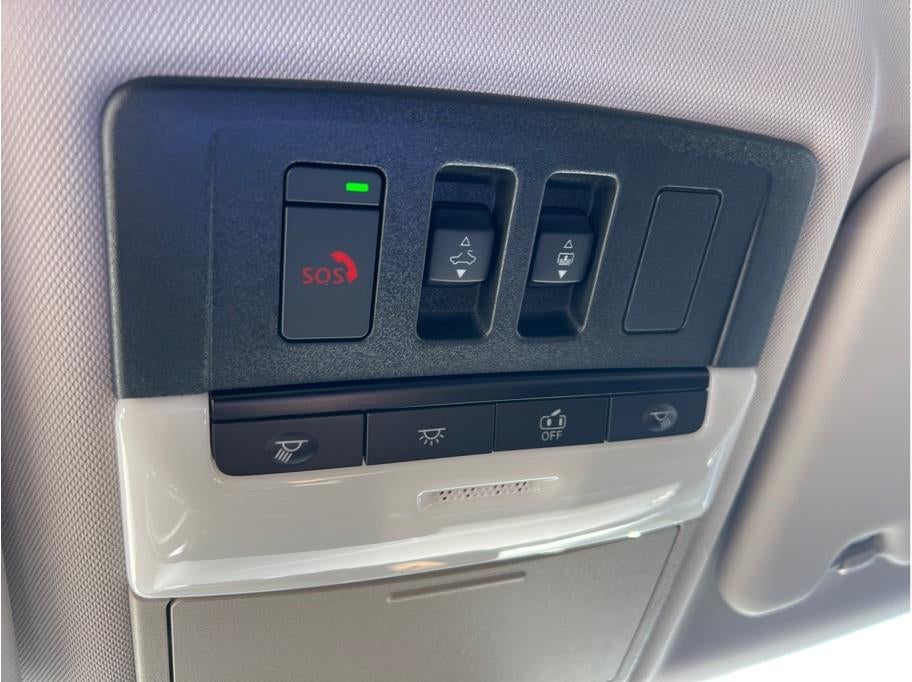 2025 Mitsubishi Outlander PHEV SEL