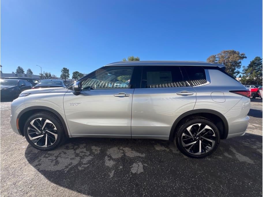 2025 Mitsubishi Outlander PHEV SEL