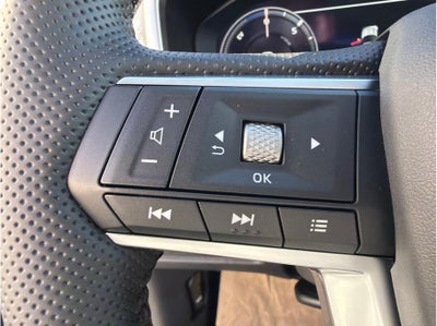 2025 Mitsubishi Outlander PHEV SEL