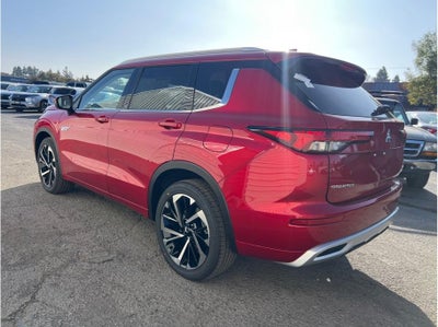 2025 Mitsubishi Outlander PHEV SEL