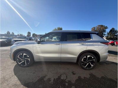 2025 Mitsubishi Outlander PHEV SEL