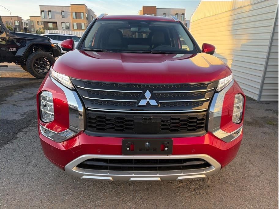 2025 Mitsubishi Outlander PHEV SEL