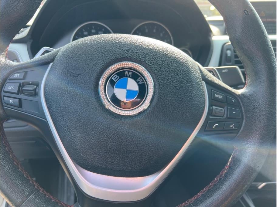 2018 BMW 3 Series 330e iPerformance Sedan 4D