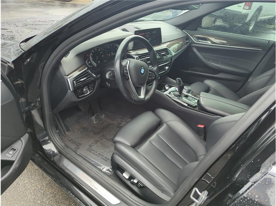 2018 BMW 5 Series 530i Sedan 4D