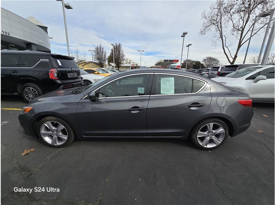 2014 Acura ILX 2.0L Sedan 4D
