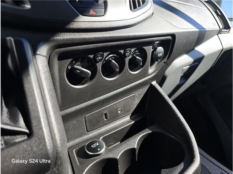 2016 Ford Transit 150 Wagon XL w/Low Roof w/60/40 Side Door Van 3D