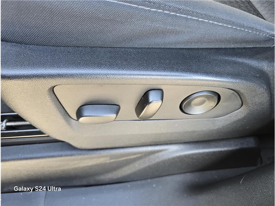 2021 Chevrolet Suburban LS Sport Utility 4D