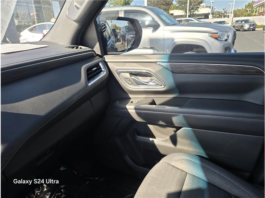 2021 Chevrolet Suburban LS Sport Utility 4D