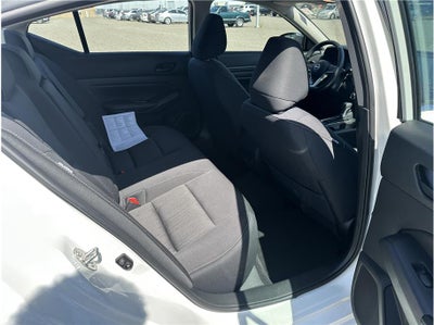 2025 Nissan Altima 2.5 SV Sedan 4D