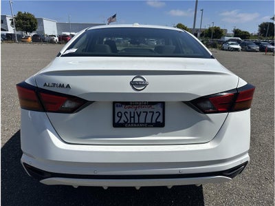 2025 Nissan Altima 2.5 SV Sedan 4D