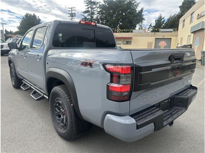 2026 Nissan Frontier Crew Cab PRO-4X Pickup 4D 5 ft