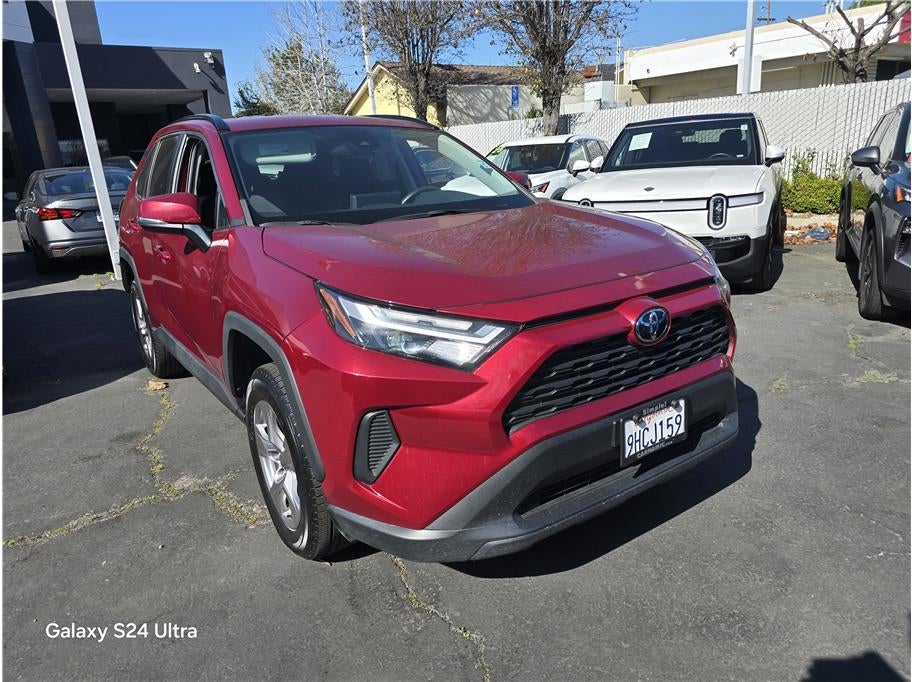 2023 Toyota RAV4 XLE Sport Utility 4D