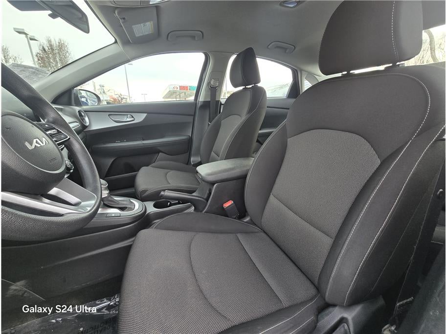2023 Kia Forte LXS Sedan 4D