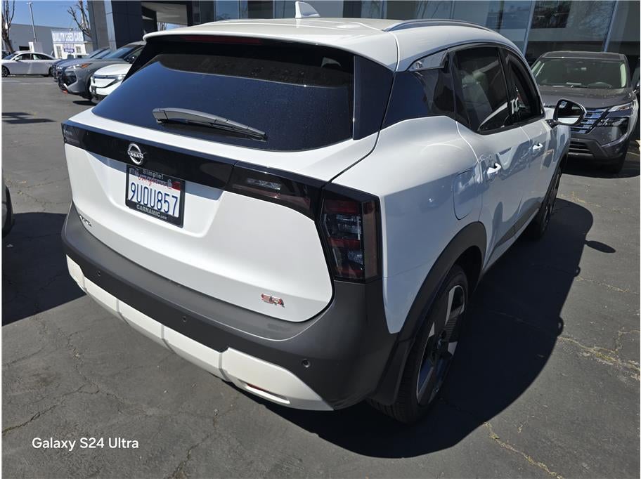 2025 Nissan Kicks SR Sport Utility 4D