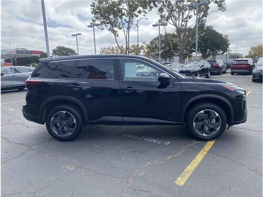2025 Nissan Rogue SV Sport Utility 4D