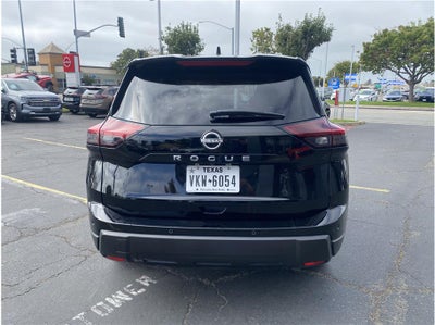 2025 Nissan Rogue SV Sport Utility 4D