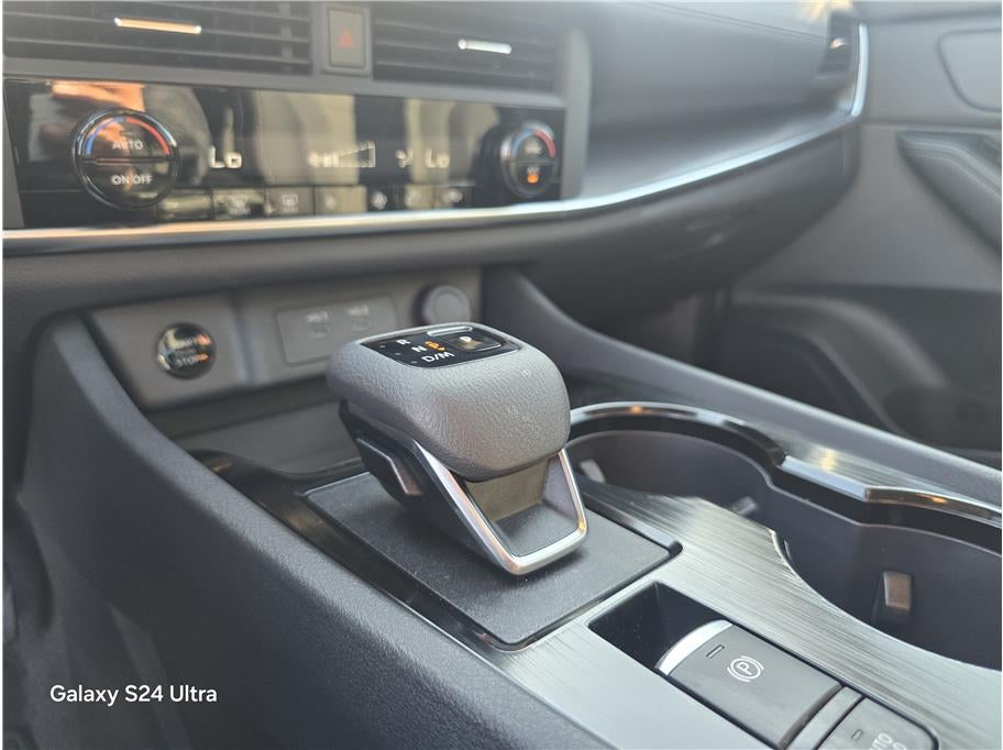 2024 Nissan Rogue SV Sport Utility 4D