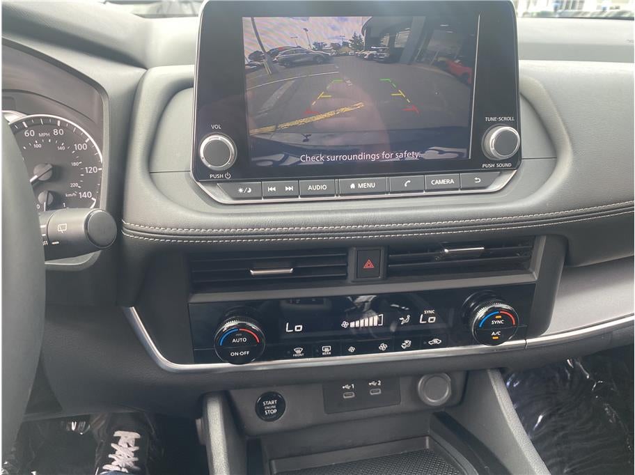 2025 Nissan Rogue SV Sport Utility 4D