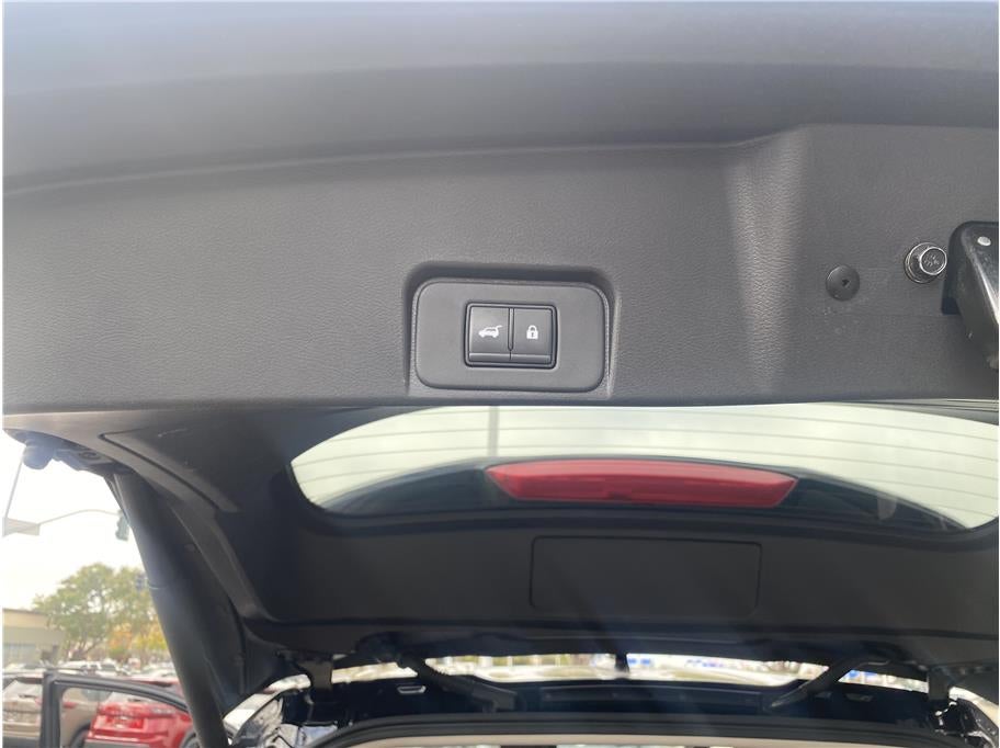 2025 Nissan Rogue SV Sport Utility 4D