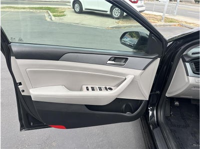 2019 Hyundai Sonata SEL Sedan 4D